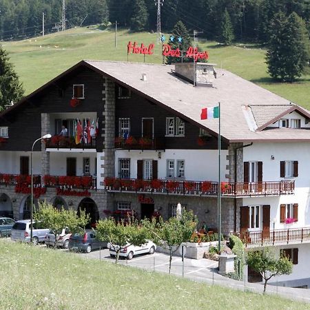 Hotel Des Alpes Castione della Presolana Ngoại thất bức ảnh